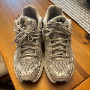 adidas Grey Mesh and Suede Runner Sneakers